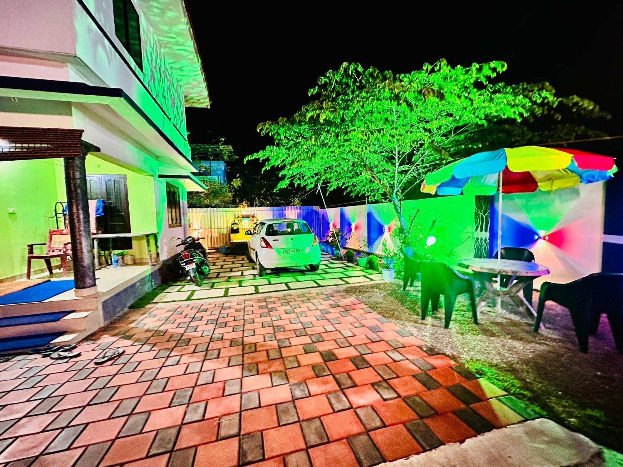 Noel'S Beach Homestay Alappuzha Екстер'єр фото
